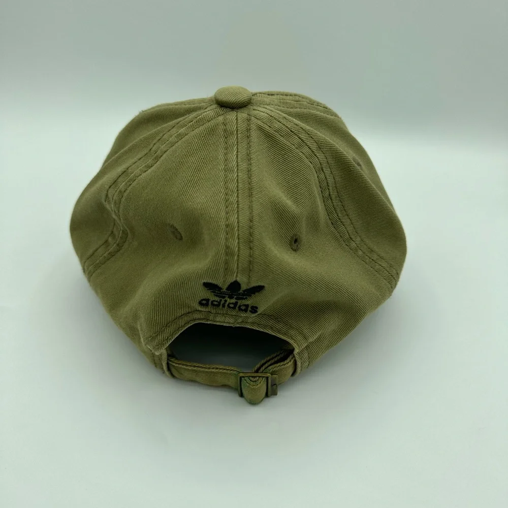 Adidas hat - Picture 3 of 4